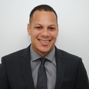 Meet your Posher, Kenneth